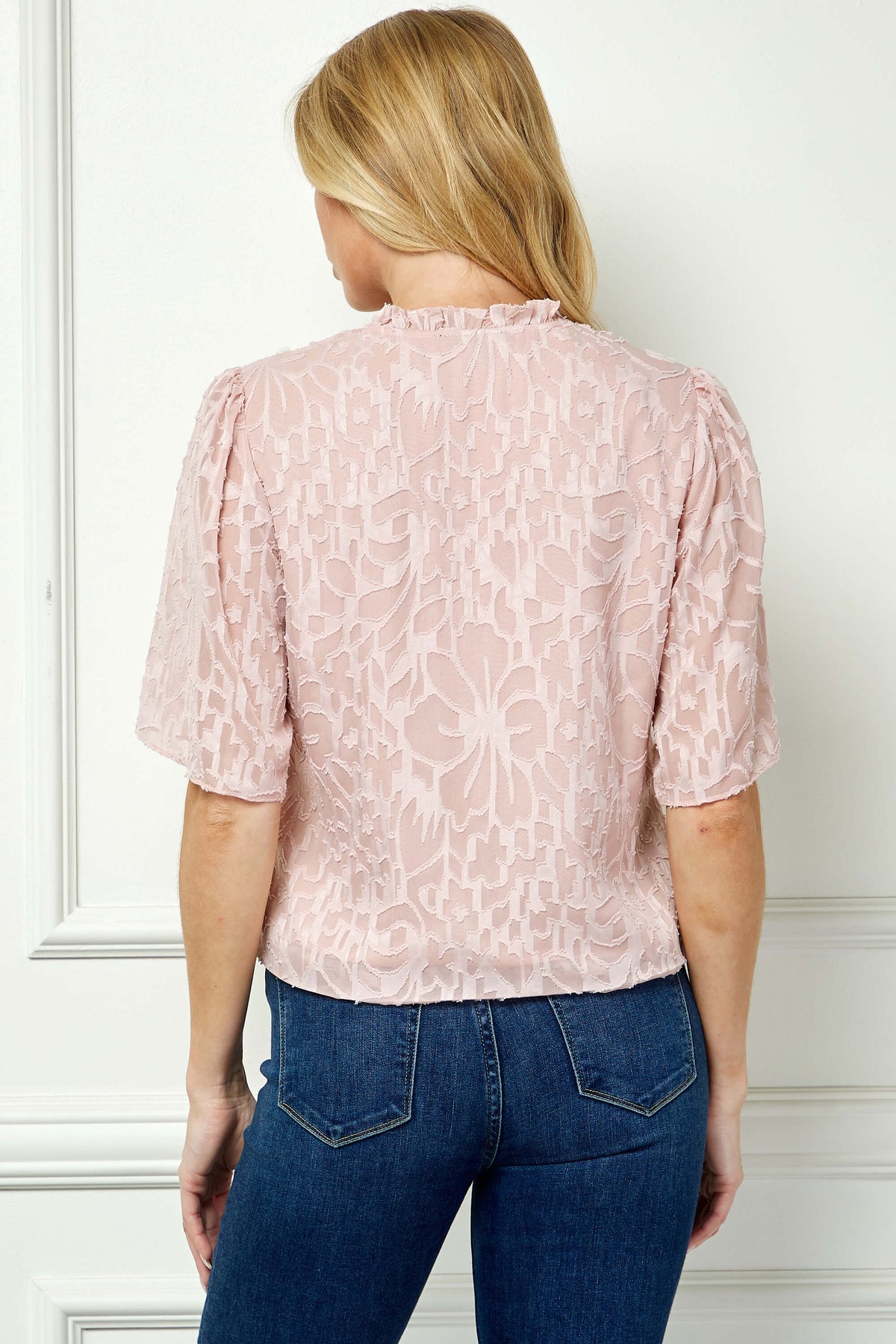 Short Sleeve V-Ruffle Neck Tie Front Blouse in Blush